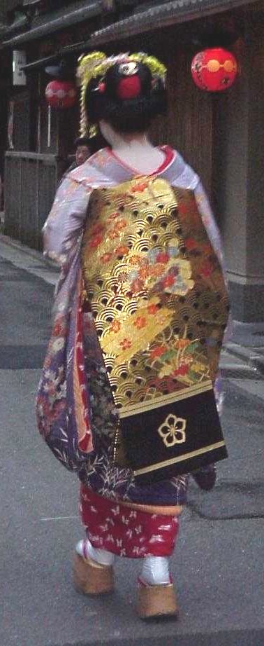 Geisha in Kyoto Obi