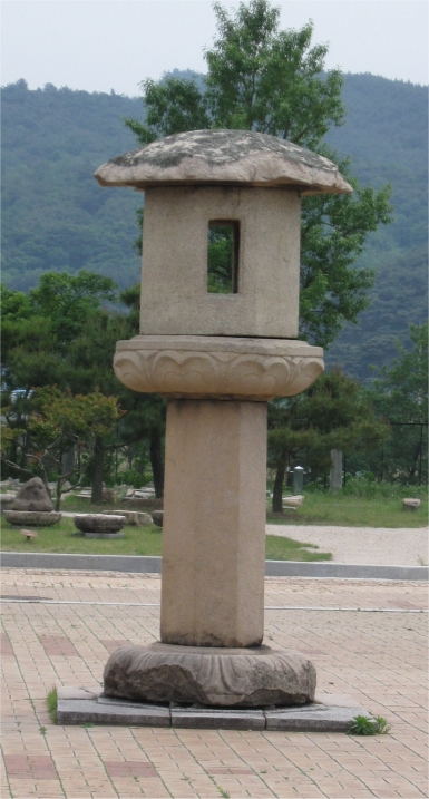 National Museum Gyeongju Kasuga Steinlaterne